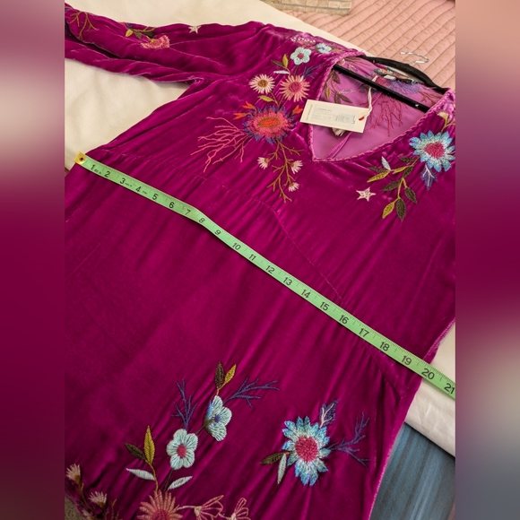 NWT Ulla Effortless Velvet Dress Size S - Picture 10 of 11